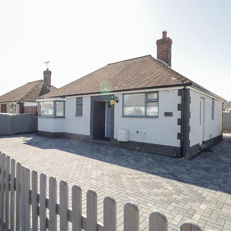 Seaside Retreat Prestatyn Exterior foto